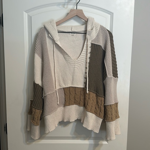 Colorblocked sweater - Picture 1 of 2